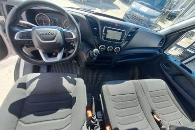 Iveco Daily 35S18 Zabudowa 10EP