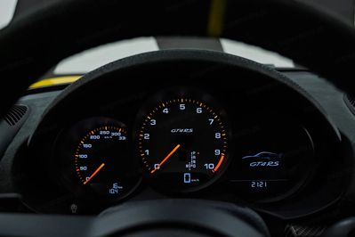 Porsche Cayman 718 GT4 RS