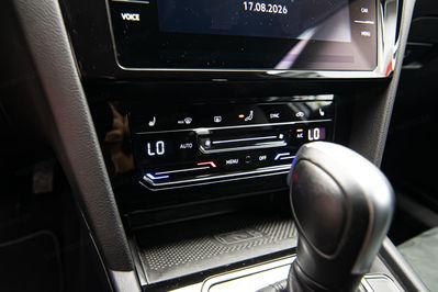 Volkswagen Passat 2.0 TSI R-Line DSG