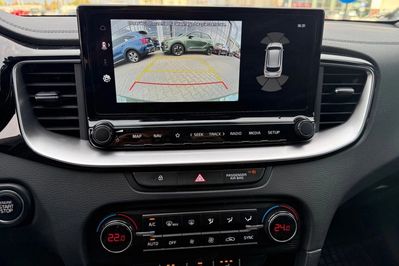 Kia Ceed 1.5 t-Gdi Tribute Dct
