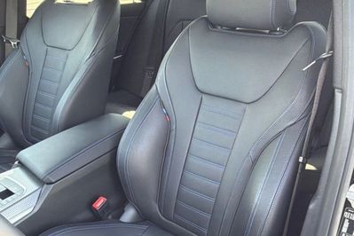 BMW Seria 3 330i xDrive M Sport
