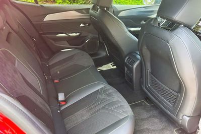 Peugeot 408 GT e-DCS 1.2 mHEV