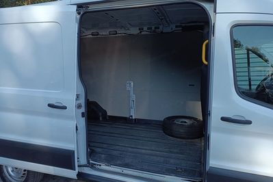 Ford Transit L3H2