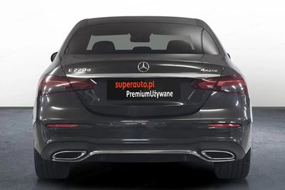 Mercedes Klasa E 220 d 4MATIC AMG Line