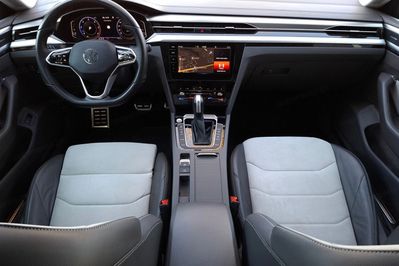 Volkswagen Arteon 2.0 TDI 4Motion Elegance DSG