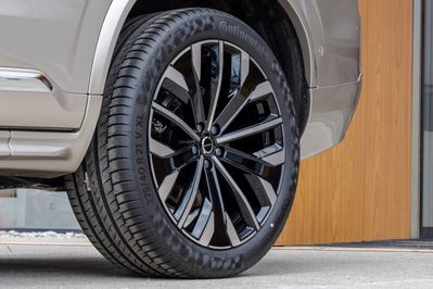 Volvo XC90 B5 B AWD Plus Bright