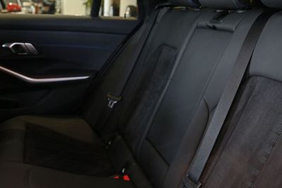 BMW Seria 3 318D M Sport