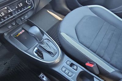 Toyota Aygo X 1.5 Hybrid Style e-CVT