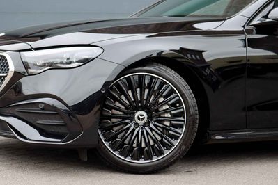 Mercedes E Klasa 200 4-Matic AMG
