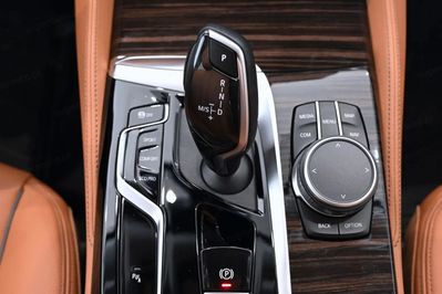 BMW Seria 5 540d xDrive mHEV Luxury Line aut