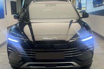 BYD Seal U DM-i  Design AWD