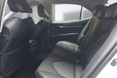 Toyota Camry 2.5 Hybrid Prestige