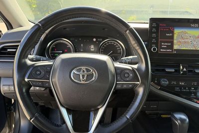 Toyota Camry 2.5 Hybrid Executive Cvt
