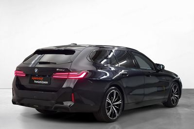 BMW Seria 5 540d xDrive mHEV M Sport aut