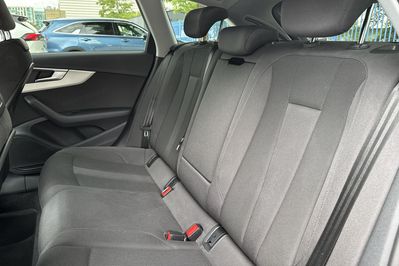 Audi A4 40 TFSI