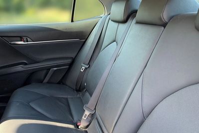 Toyota Camry 2.5 Hybrid Executive Cvt