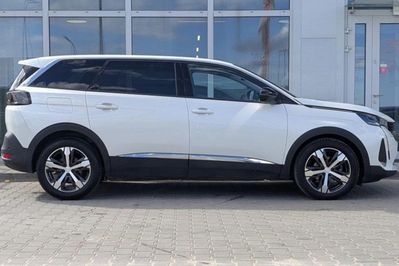 Peugeot 5008 2.0 BlueHDi Allure EAT8
