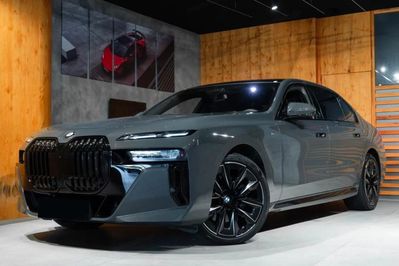 BMW Seria 7 740d xDrive M Sport