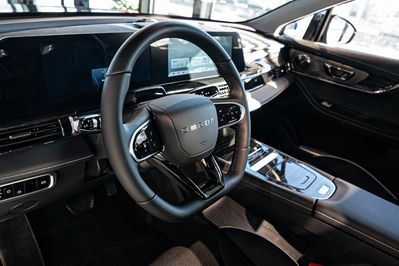 Omoda 5 1.5 T-GDI Hybrid Premium DHT