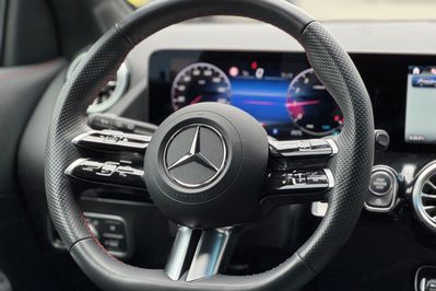 Mercedes GLA 200 AMG Line