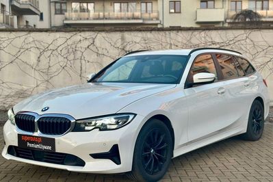 BMW Seria 3 Touring 318d Sport Line