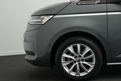 Volkswagen Multivan eHybrid PHEV 180kW 4Motion L2H1 Style DSG