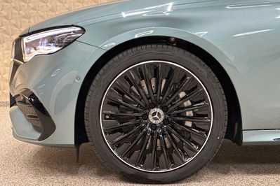 Mercedes E Klasa 300 de 4-Matic AMG