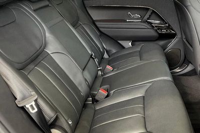 Land Rover Range Rover Sport D300 Dynamic HSE