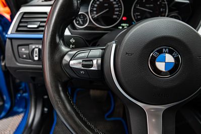 BMW Seria 3 320d M Sport  aut