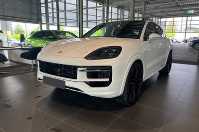 Porsche Cayenne Coupe Black Edition