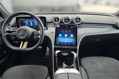 Mercedes Klasa C 200.4MATIC 9G-Tronic Amg Line