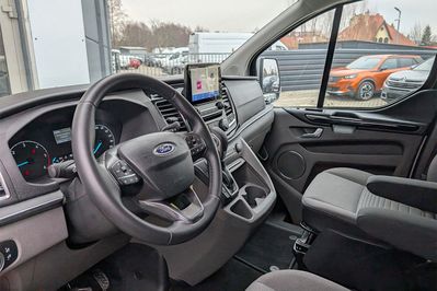 Ford Tourneo Custom L2H1 AT