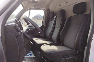 Renault Master 2.3 dCi L2H2 Extra