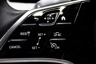 Mercedes E Klasa 300e Avantgarde