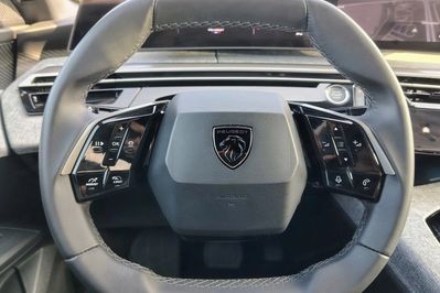 Peugeot 3008 PureTech Allure Pack S&S e-DCS6