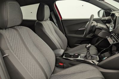 Peugeot 2008 ALLURE 1.2 PureTech