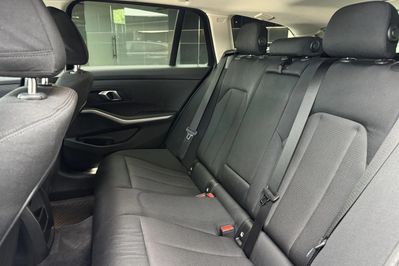 BMW Seria 3 318d aut