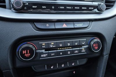 Kia Ceed 1.6 GDI PHEV L Business Line DCT