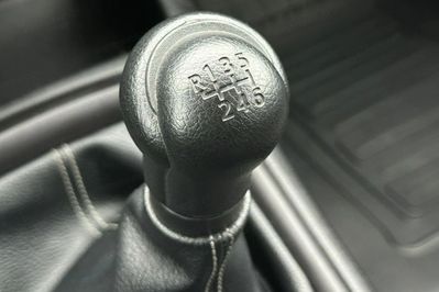 Toyota HiLux 2.4 d-4D Double Cab Dlx 4X4