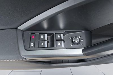 Audi Q3 35 TFSI mHEV S-Line S tronic