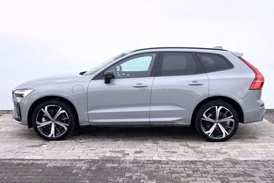 Volvo XC60 T6 Plug-In Hybrid AWD Plus Dark aut