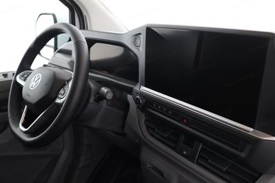 Volkswagen Transporter L2H1 8AT