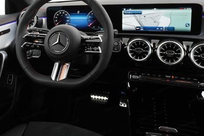Mercedes CLA 200 AMG Line Shooting Brake