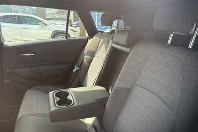 Toyota Corolla Style 1.8 Hybrid