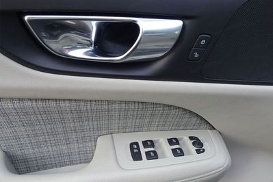 Volvo V60 B4 Essential