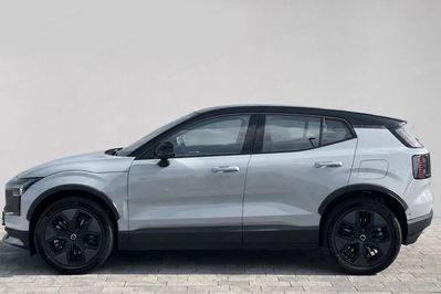 Volvo EX30 CC 69kWh Twin Motor Ultra