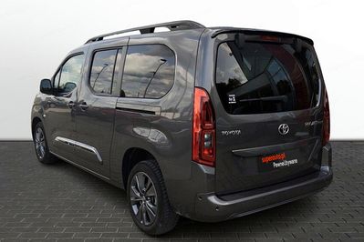 Toyota Proace City Verso Long L2H1 Family 7os AT