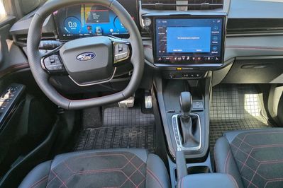 Ford Puma 1.0 EcoBoost mHEV ST-Line X DCT