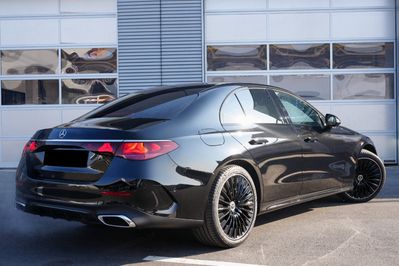 Mercedes Klasa E 220 d 4-Matic AMG