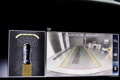 Mercedes Klasa E 300 9G-TRONIC